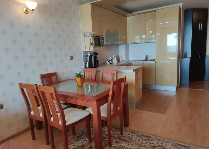Europroperties Zlatna Kotva Апартаменти