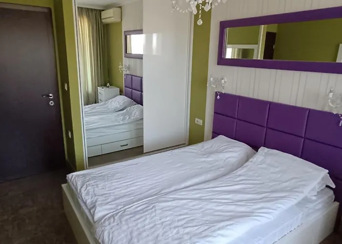 Апартаменти Europroperties Zlatna Kotva Золоті Піски