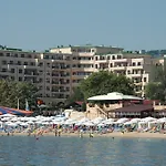 Europroperties Zlatna Kotva * ゴールデンサンド