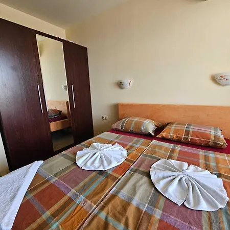 Europroperties Zlatna Kotva * Złote Piaski