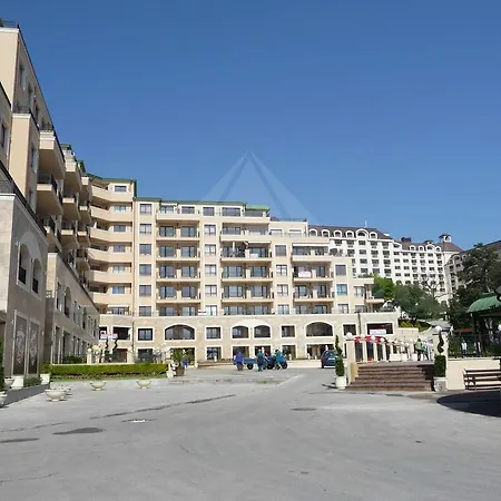 Апартаменты Europroperties Zlatna Kotva Золотые Пески